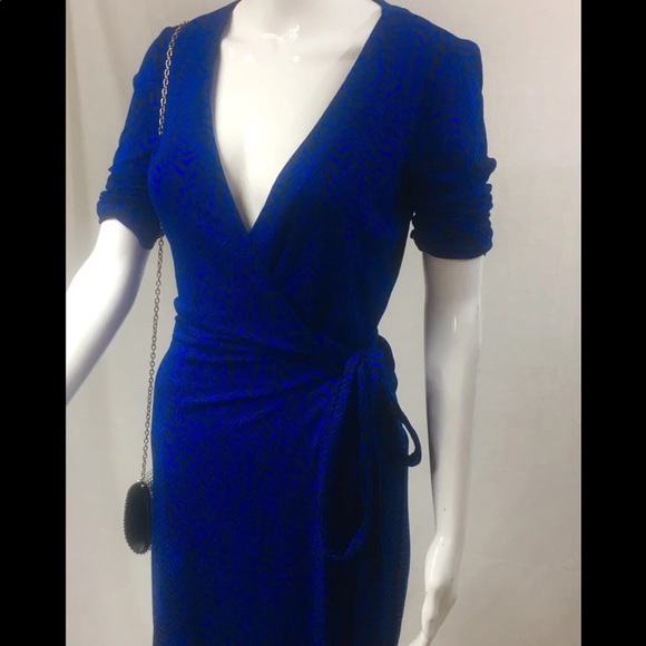 Black and blue Express true wrap dress. Timeless! - Picture 2 of 2